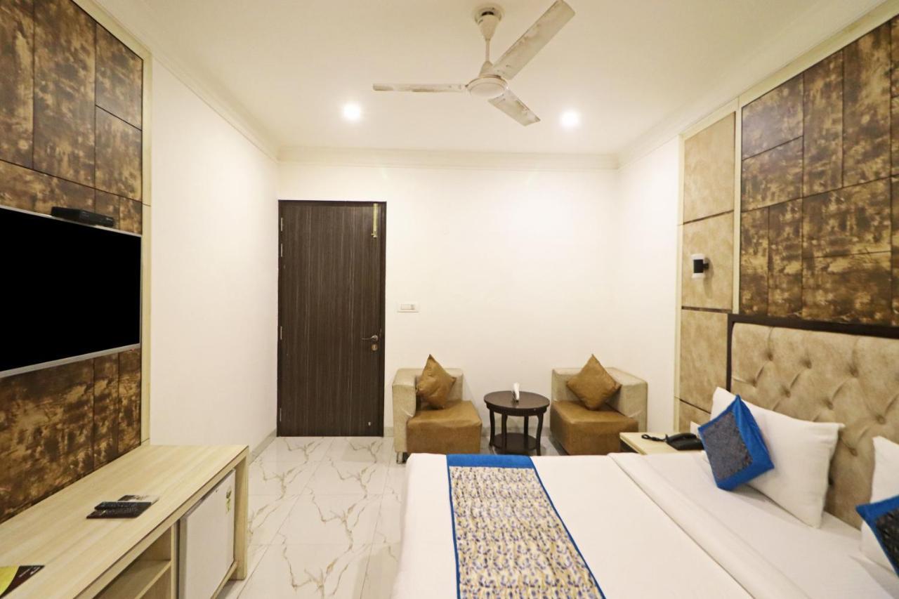 Hotel Almora Near Delhi Airport New Delhi Extérieur photo