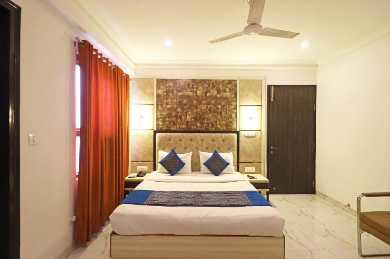 Hotel Almora Near Delhi Airport New Delhi Extérieur photo