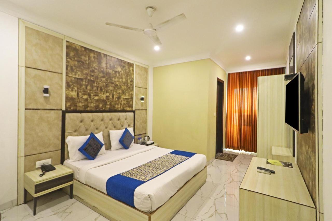 Hotel Almora Near Delhi Airport New Delhi Extérieur photo