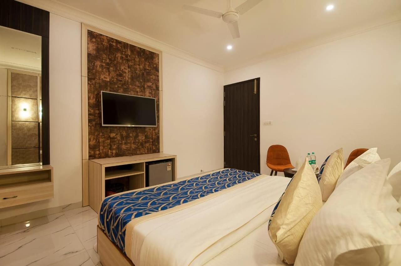 Hotel Almora Near Delhi Airport New Delhi Extérieur photo